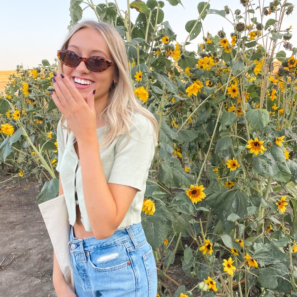 Meet your Posher, Anna